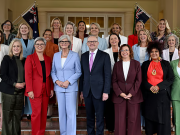 অস্ট্রেলিয়ায় নতুন সরকারের শপথ, বিরোধী দলে প্রথম নারী নেতা