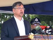 “পুলিশ বাহিনীকে আগের ঐতিহ্যমণ্ডিত পোশাকে ফিরিয়ে আনার লক্ষ্যে কাজ করছে সরকার: স্বরাষ্ট্রমন্ত্রী”