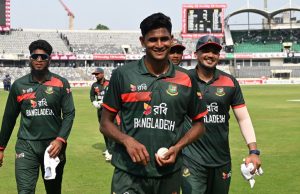 নাহিদের ধারালো বোলিংয়ে দুই শতাধিকের নিচে আটকে গেল নিউজিল্যান্ড