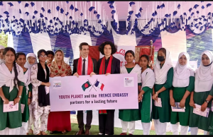 নান্দাইলে নারীস্বাস্থ্য উদ্যোগে ফরাসি দূতাবাসের আগ্রহ, বাড়ছে সচেতনতা